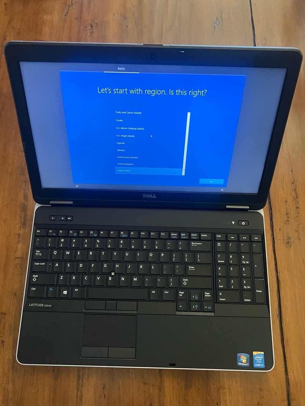 Dell Latitude E6540 15.6 in laptop. Core i7-4800MQ 2.7GHz, 16GB Ram, 250GB